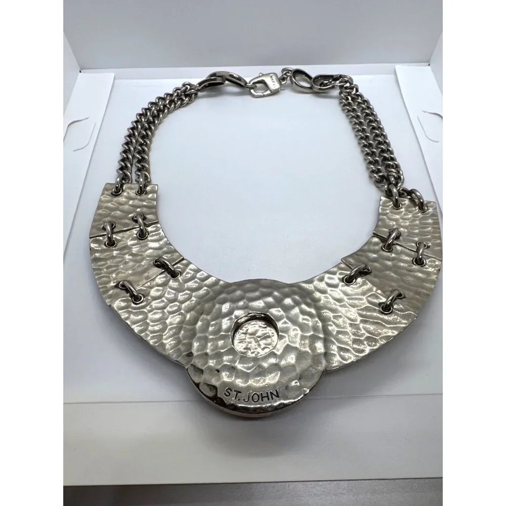 St. John Necklace Hammered Silver-Tone Chain Statement Collar Modernist Bib